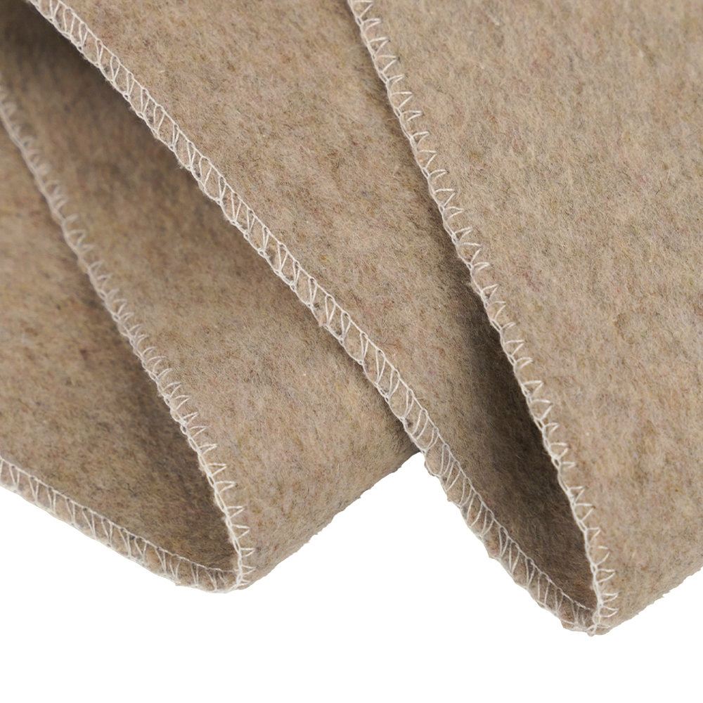 50 % Wolle, 40 % Polyester, 10 % andere Fasern, 720 g/m, Bohnenpastenfarbe, dicker doppelseitiger Wollstoff, ML-0124-4382-1