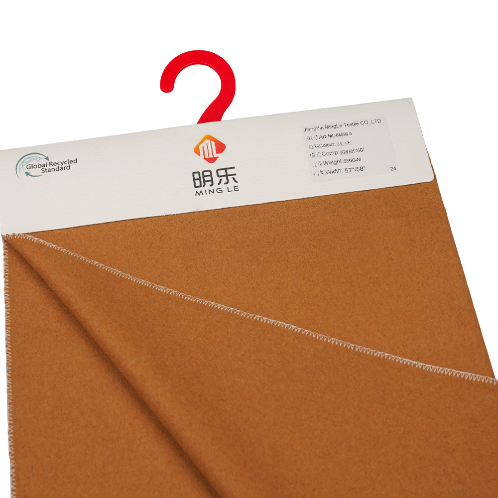 30 % Wolle, 60 % Polyester, 10 % andere Fasern, 680 g/m, brauner Weizen, Melton-Überzugsstoff, ML-04096-5