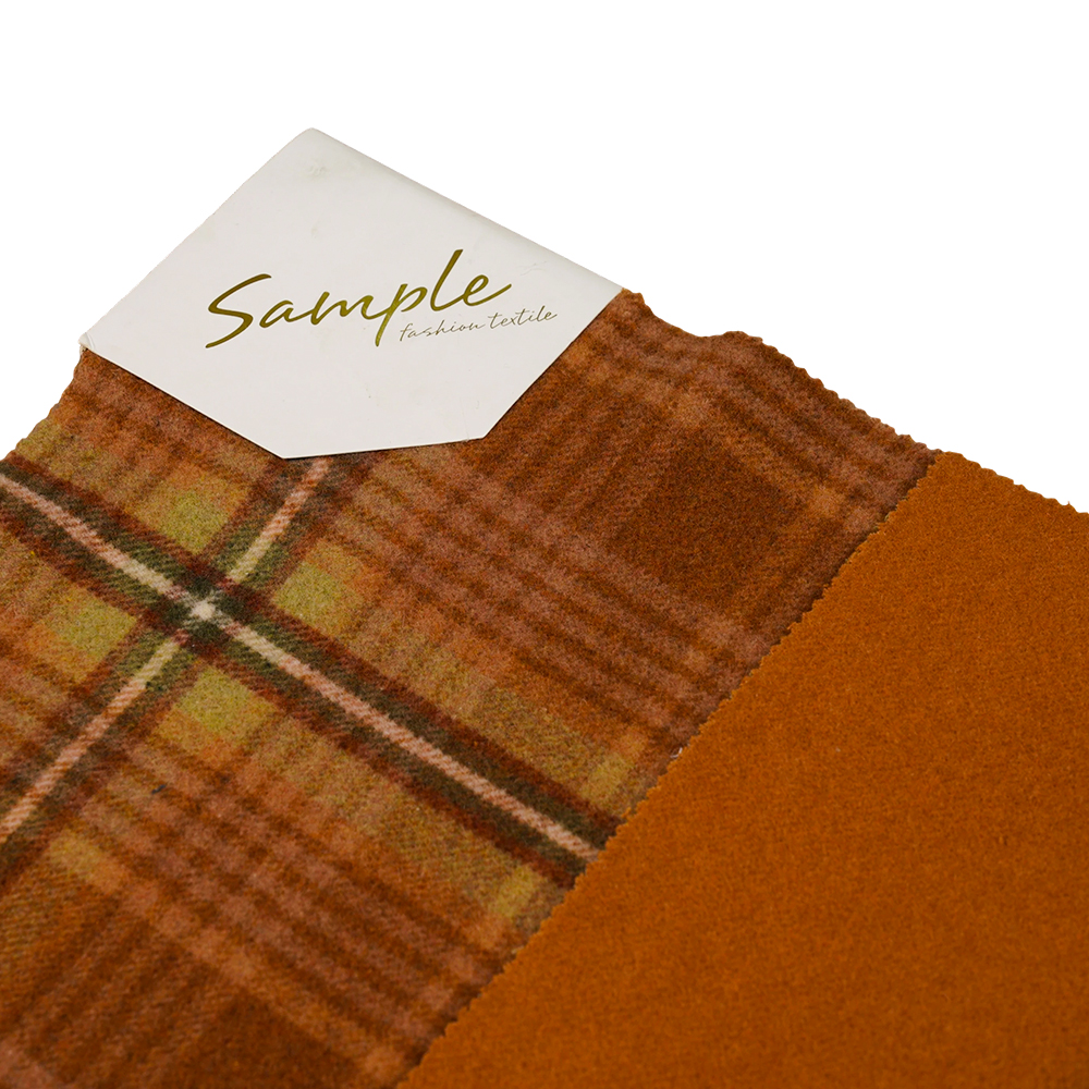 50 % Wolle, 40 % Polyester, 10 % andere Fasern, 860 g/m, braun und gelb kariert, Samtstoff, ML-062142104